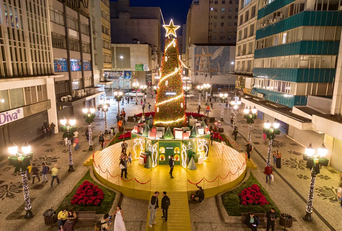 Decoração de Natal no Centro de Curitiba