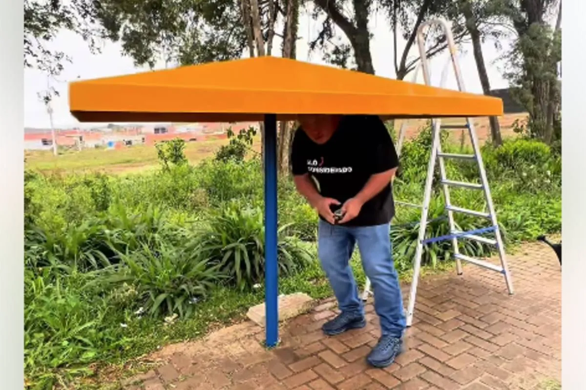 Imagem mostra o mini ponto instalado em Fazenda Rio Grande.