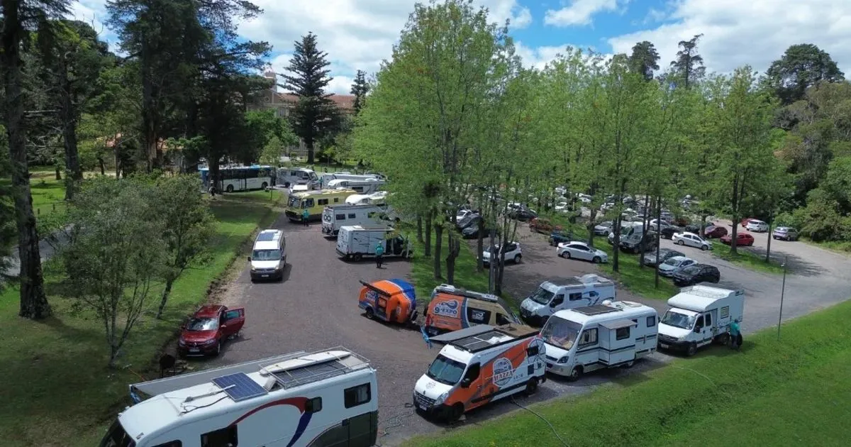 Curitiba recebe caravana de motorhomes no Parque Barigui
