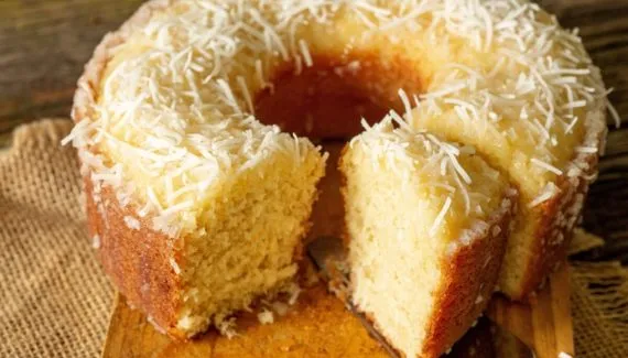 Bolo de liquidificador: 4 receitas práticas e saborosas para o café da manhã