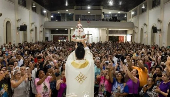 Festa do Rocio leva fé e tradição para ruas de Paranaguá