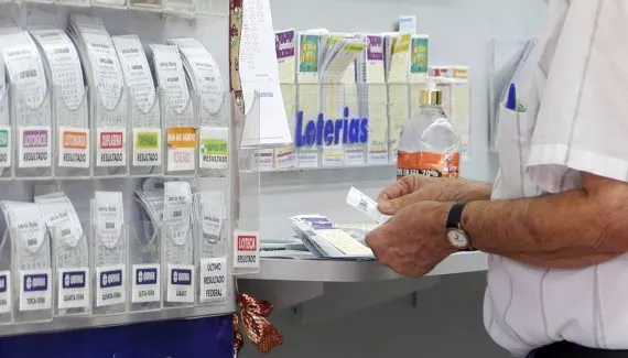Paranaense crava 15 números da Lotofácil 3557 e ganha mais de meio milhão