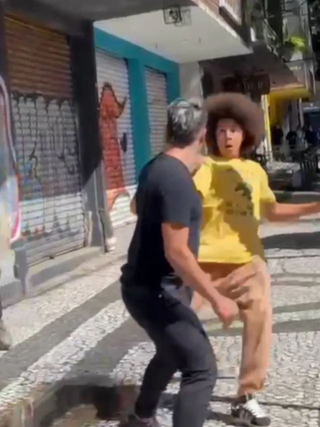 Deputado Renato Freitas nocauteado em briga em Curitiba. Vídeo