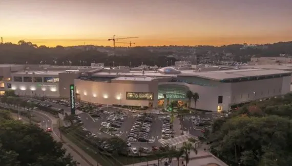 Shopping de Curitiba tem alta nas vendas um ano após mega expansão