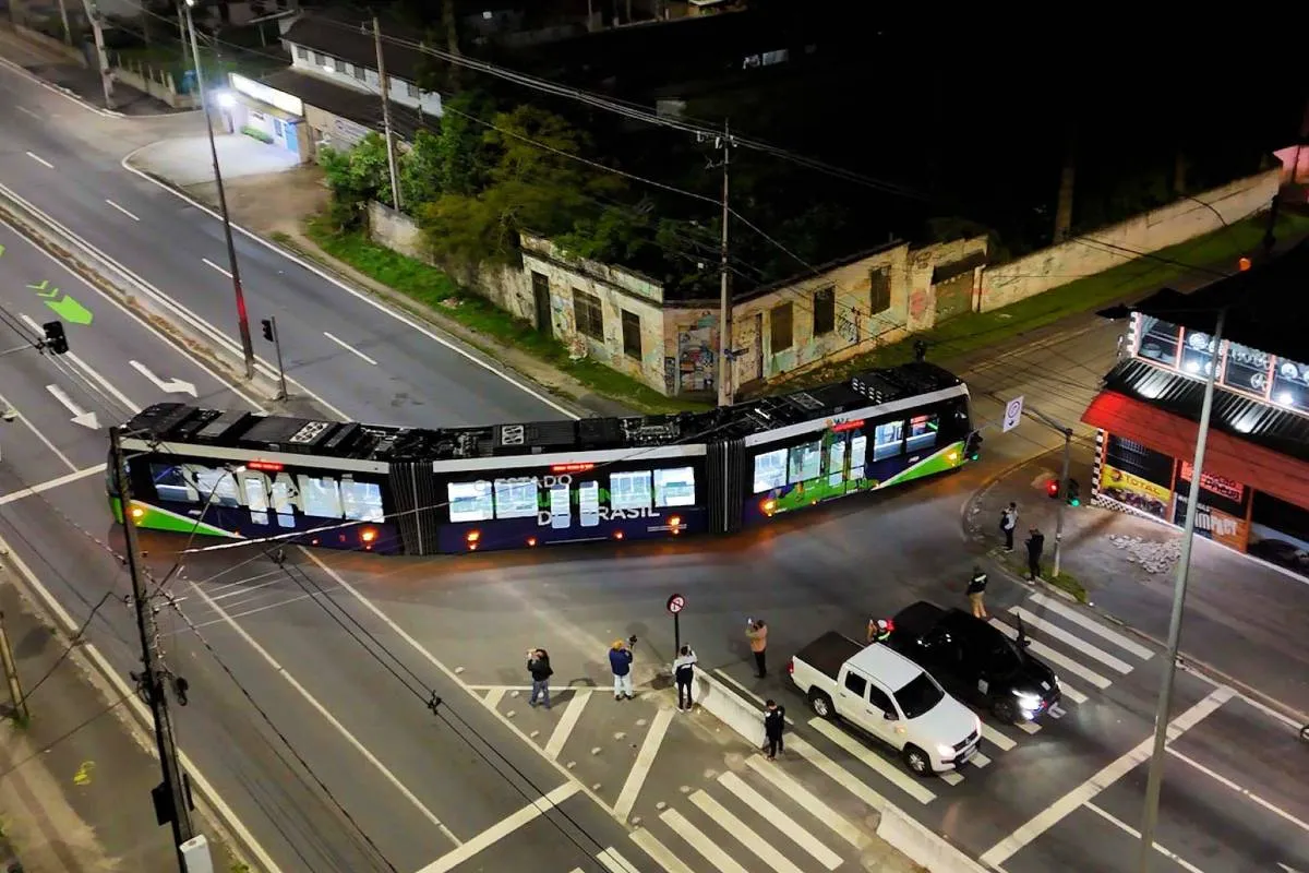 Imagem mostra o bonde da madrugada em testes