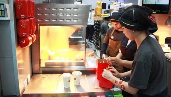 McDonald's chega a Araucária: big macs e empregos para a região