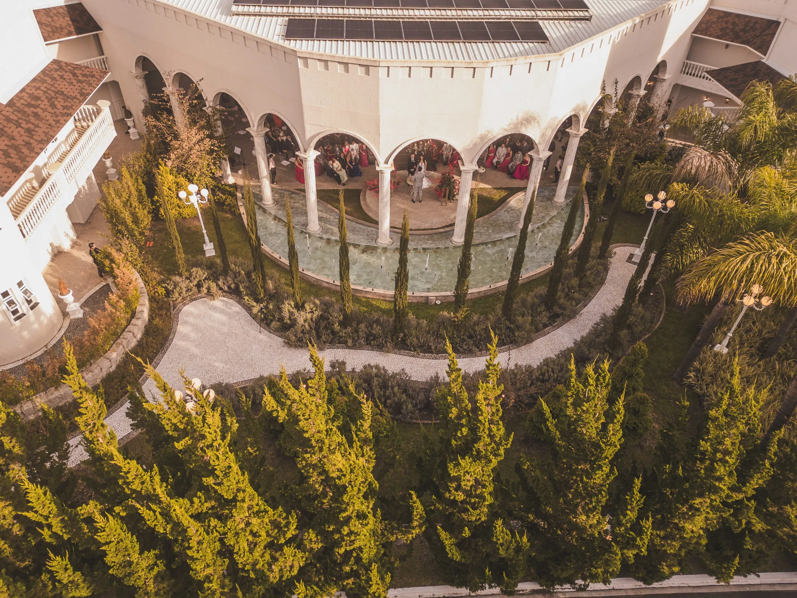 Castello Reale em Colombo: um espaço de eventos de luxo que combina tradição italiana, arquitetura clássica e natureza preservada.