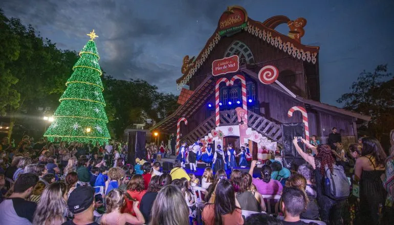 Bosque Alemão recebe Lanternefest neste domingo em Curitiba