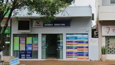 Imagem mostra uma lotérica em Terra Roxa, no Paraná.