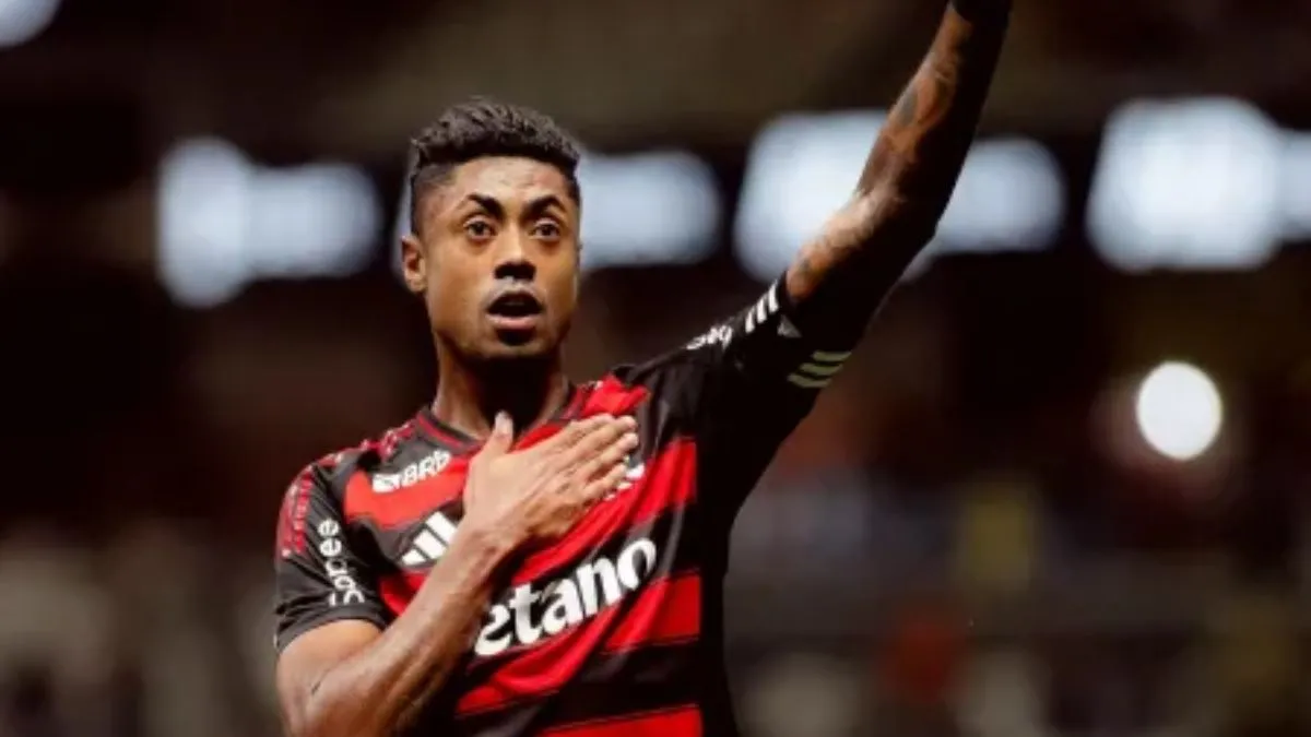 Jogador do Flamengo é réu por estelionato