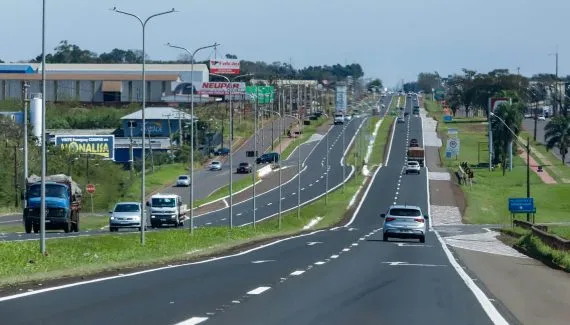 Emplacamentos de veículos no Paraná crescem 20% em novembro