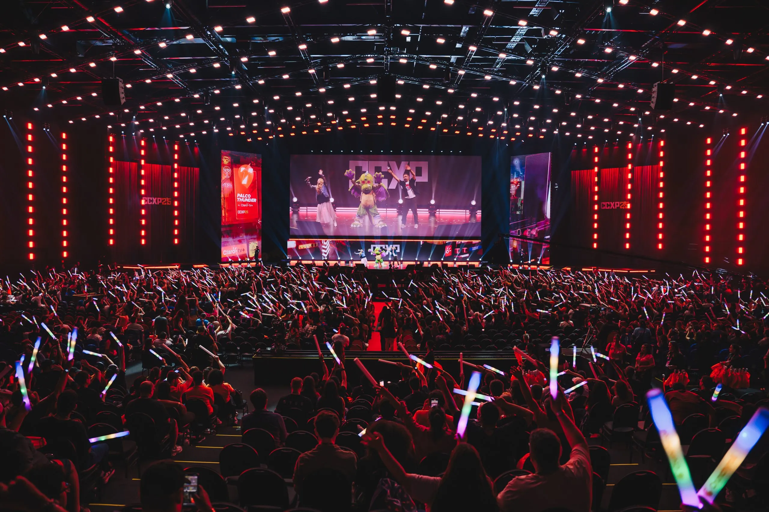 CCXP25 encerra com 300 mil fãs, lançamentos e celebração da cultura pop com recordes