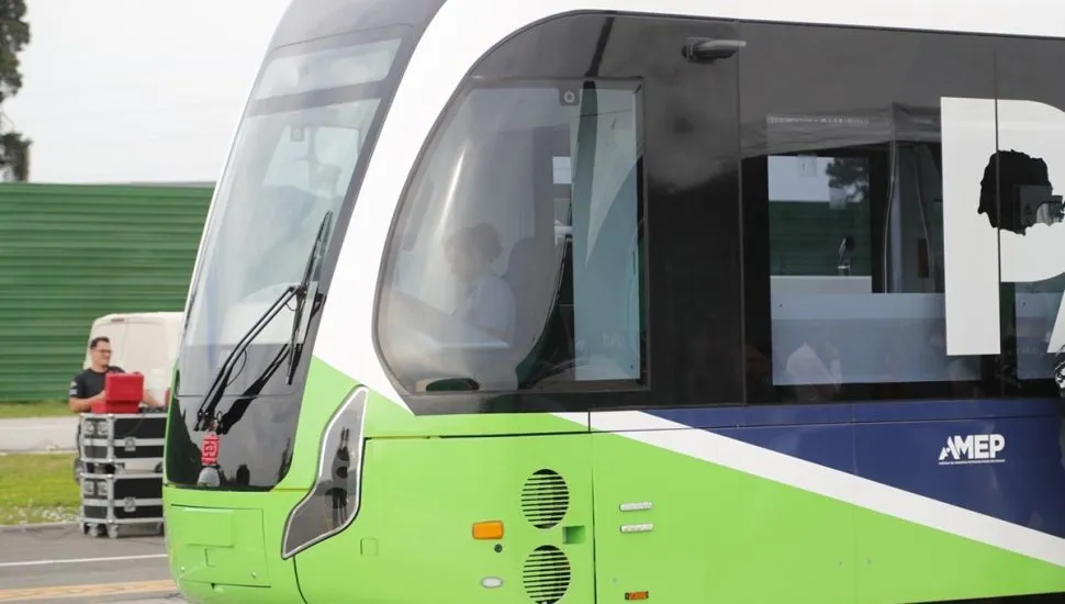 Bonde Urbano Digital inicia operação entre Piraquara e Pinhais nesta terça