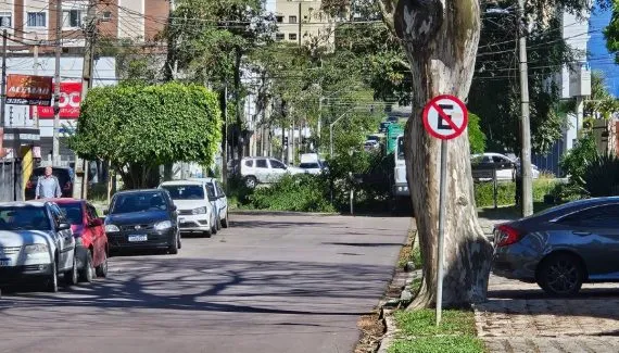 Dias após vendaval, Curitiba ainda tem 4 mil clientes sem energia