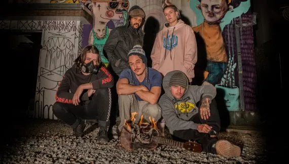 Changes reúne Machete Bomb, Cigarras e Anacrônica neste sábado