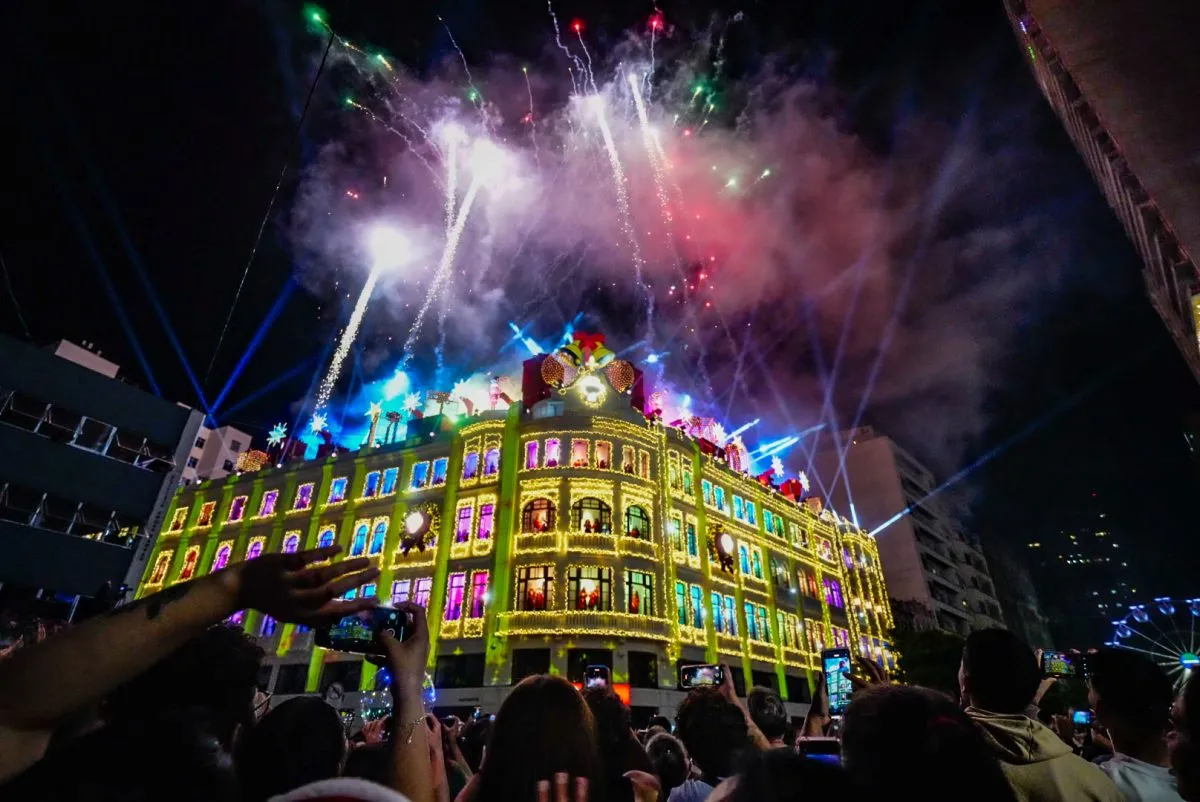 apresentação de natal do palácio avenida encerra neste fim de semana em Curitiba
