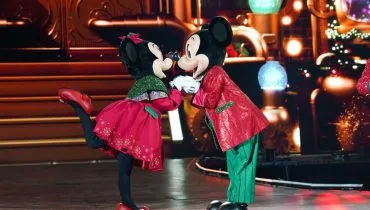 Espetáculo mais esperado do Natal da Disney em Curitiba estreia nesta segunda