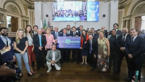 Câmara de Curitiba devolve R$ 50 milhões e prefeitura mandará R$ 35 mi pra saúde