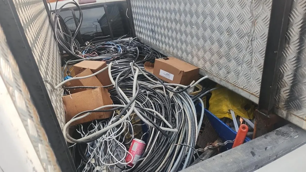 Polícia prende homem por ligação elétrica irregular em São José dos Pinhais