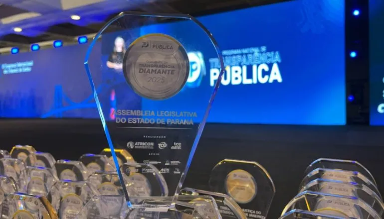 Assembleia Legislativa do Paraná é a única do país a atingir 100% de transparência pública.
