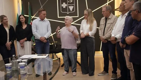 Colombo cria Procon municipal enquanto Curitiba ainda discute órgão próprio