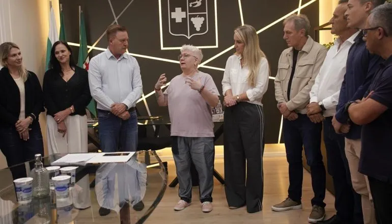 Colombo cria Procon municipal enquanto Curitiba ainda discute órgão próprio