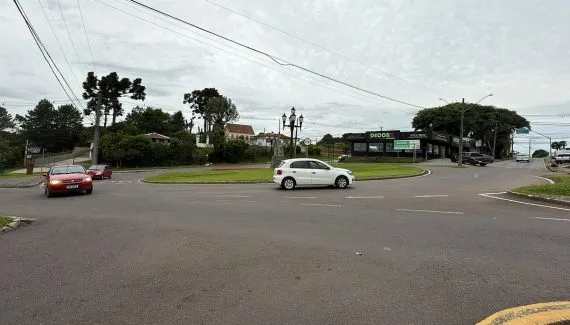 Curitiba tem única rotatória 