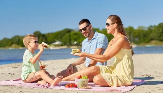 Verão e saúde: veja como aproveitar a estação com segurança
