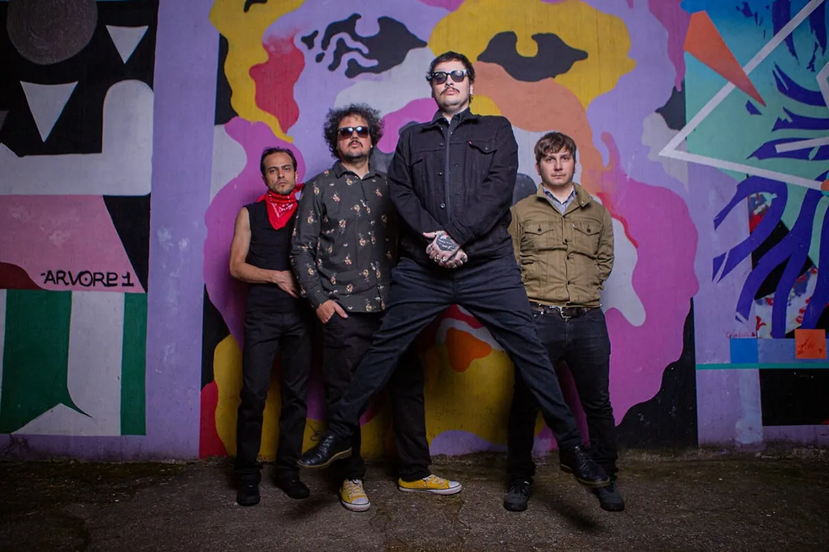 Banda curitibana Os Mariatchis concorre ao Prêmio Gabriel Thomaz