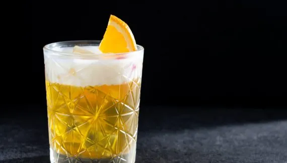 Aprenda 4 drinks com Limoncello para surpreender no fim de ano