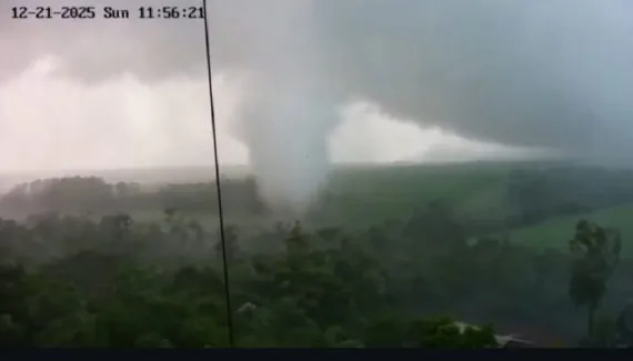Tornado se forma há 57 quilômetros de Foz do Iguaçu