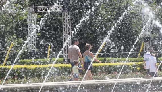 Curitiba registra o dia mais quente do ano; calor continua nesta terça