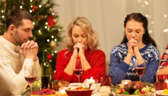 7 orações especiais para celebrar a noite de Natal