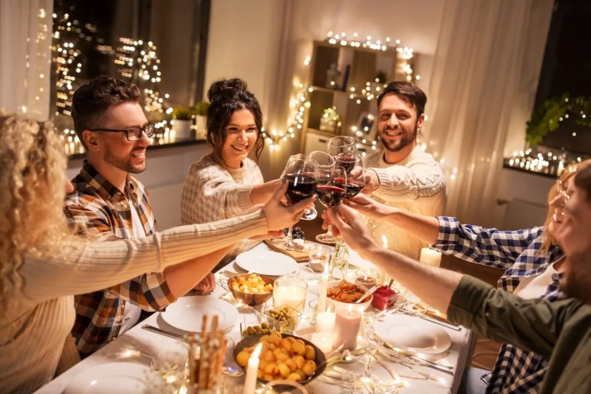 Cada nativo comemora o Ano-Novo de um jeito diferente (Imagem: Ground Picture | Shutterstock)