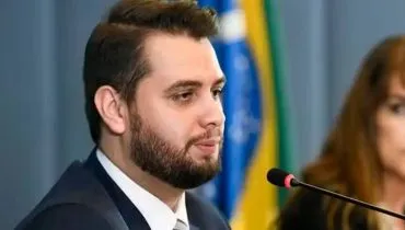 Imagem mostra Filipe Martins