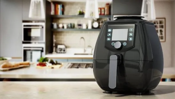 Como limpar Air Fryer: o guia definitivo para remover gordura grudada (sem estragar!)
