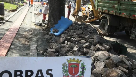 Rua Holanda recebe obras para melhorar acessibilidade e mobilidade