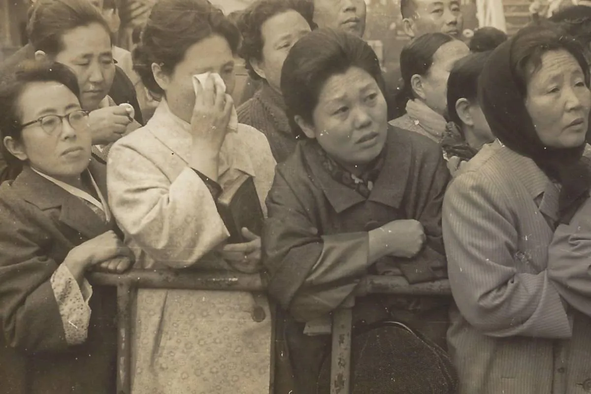 Imagem é uma foto antiga sobre a Imigração Católica Agrícola Coreana