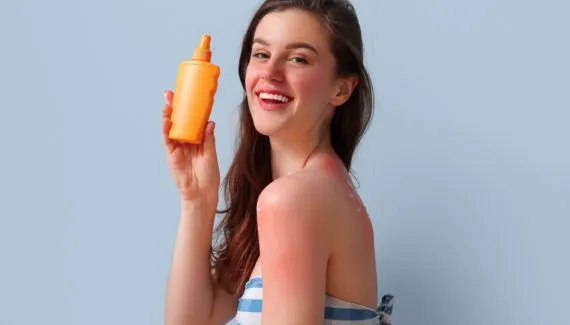 Sensibilidade ao sol: veja por que algumas pessoas ficam vermelhas após exposição