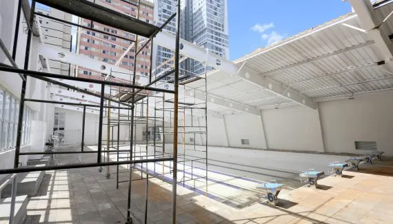 Piscinas municipais de Curitiba recebem manutenção durante recesso