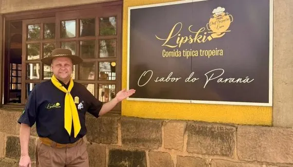 Tradicional restaurante de comida tropeira da Lapa choca ao anunciar fim das refeições