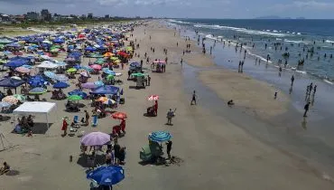 CALOR E TEMPESTADES: CARACTERÍSTICAS DE VERÃO VOLTAM AO PARANÁ NESTA SEMANA