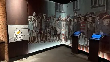 nova sala museu holocausto curitiba