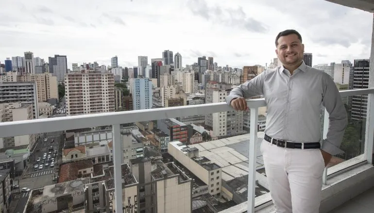 Curitiba atrai jovens para o Centro com apartamentos compactos e praticidade