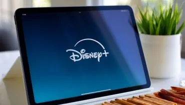 Entre as novidades, destaca-se o retorno de produções aguardadas pelos assinantes e estreias que prometem conquistar novos públicos (Imagem: DenPhotos | Shutterstock)