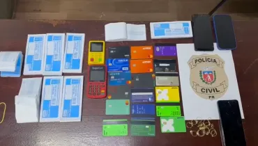 Suspeito de sequestro relâmpago é preso na RMC com cartões raspados e joias