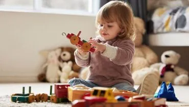 Presença, limites e afeto são o conjunto essencial para uma educação firme e acolhedora (Imagem: PeopleImages | Shutterstock)