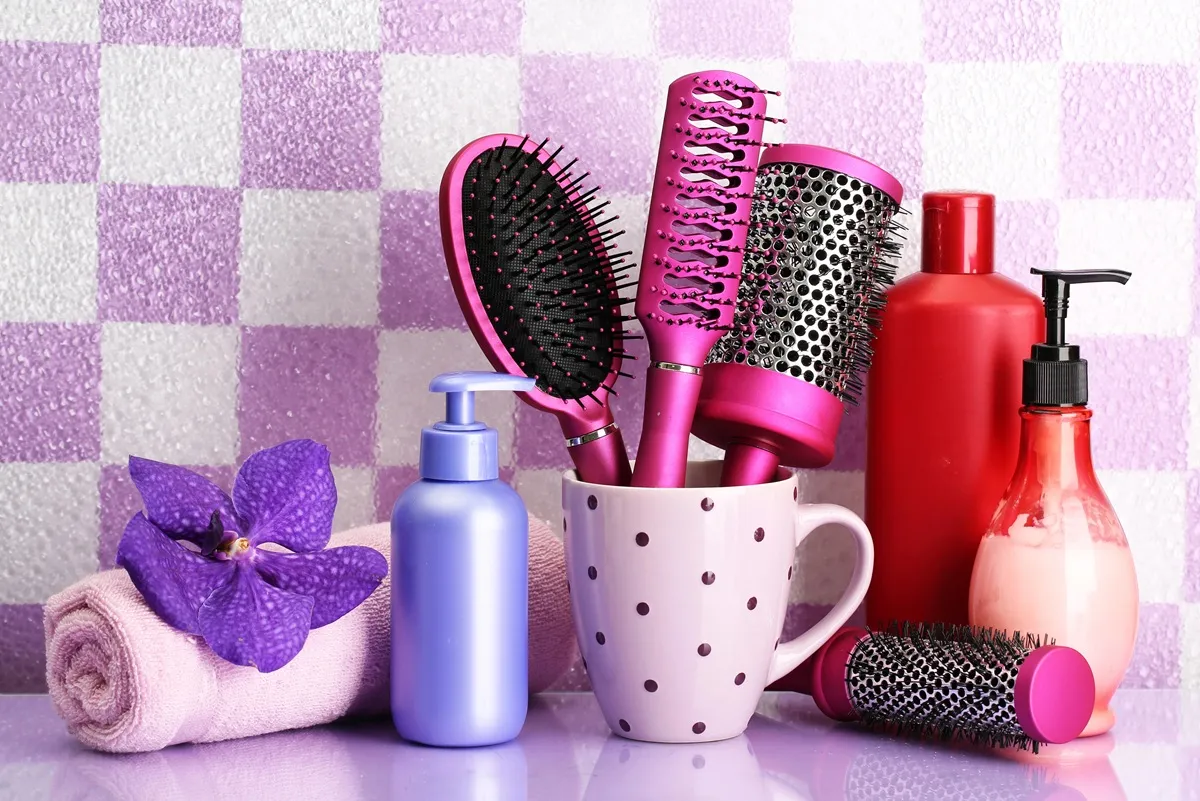 Anvisa proíbe gel para mega hair e recolhe outros cosméticos irregulares