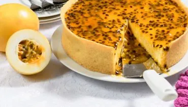 Cheesecake de maracujá (Imagem: EDSON DE SOUZA NASCIMENTO | Shutterstock)