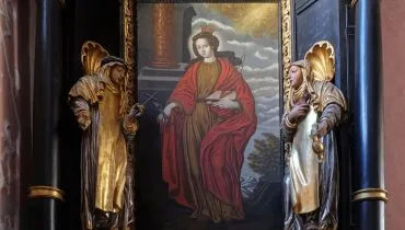 Santa Apolônia se tornou um exemplo de coragem e é venerada como padroeira dos dentistas e intercessora contra dores dentárias (Imagem: Zvonimir Atletic | Shutterstock)